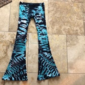 The dye flare leggings